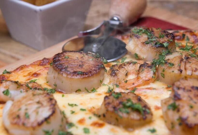 The White Swan Hotel Bar & Restaurant