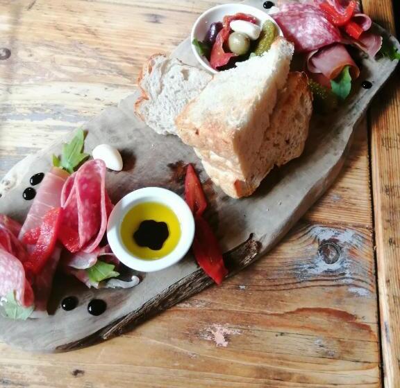 The White Swan Hotel Bar & Restaurant