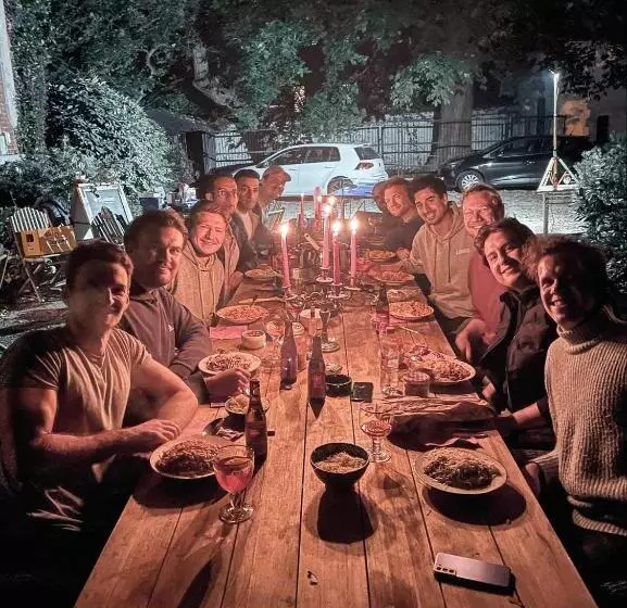 ベッドアンドブレックファースト Château Lambert Moulinsart Hotel, Shuttle Airport, Long Term Parking, Snooker, Large Terrasse, Dinne