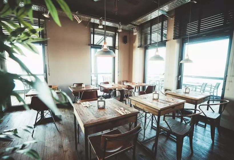 Fliegerdeich Hotel & Restaurant