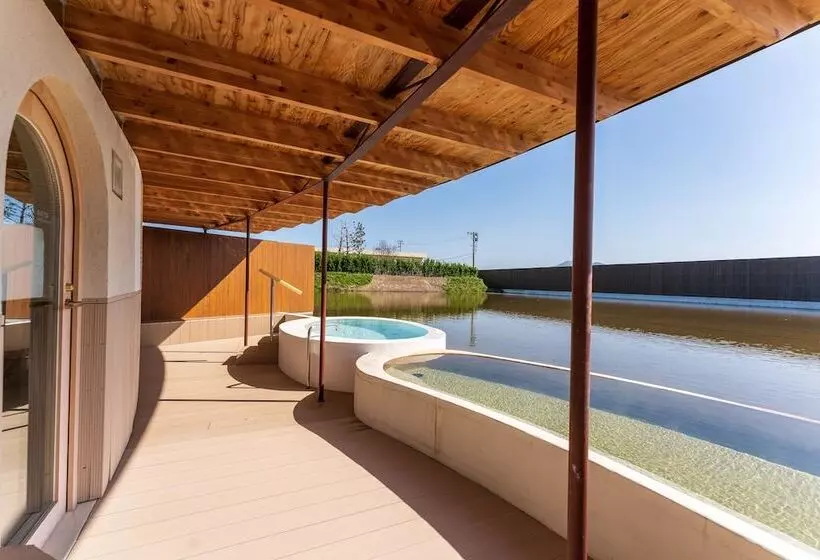 Shonai Hotel Suiden Terrasse