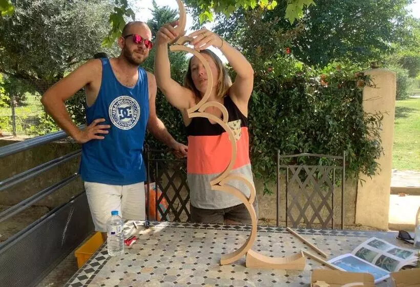Majatalo Le Papillon De Soie