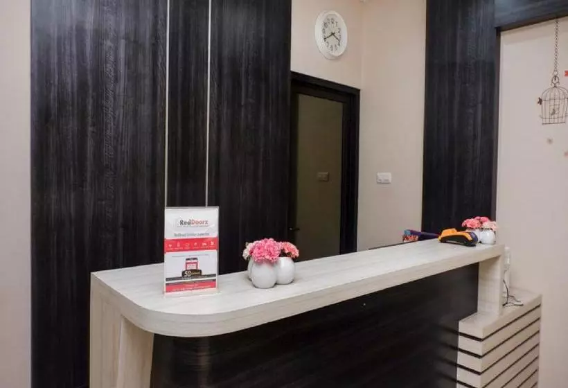 Majatalo Reddoorz Near Java Supermall Semarang