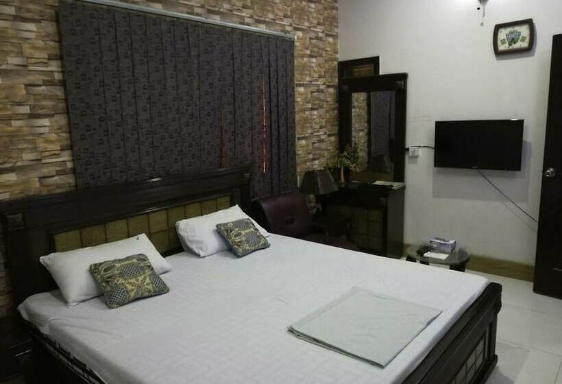 پانسیون Saibaan Guest House