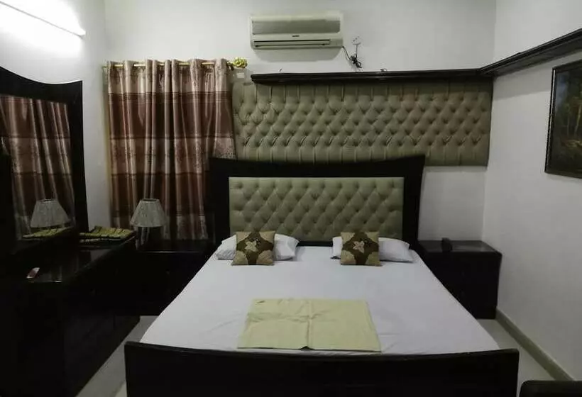 پانسیون Saibaan Guest House