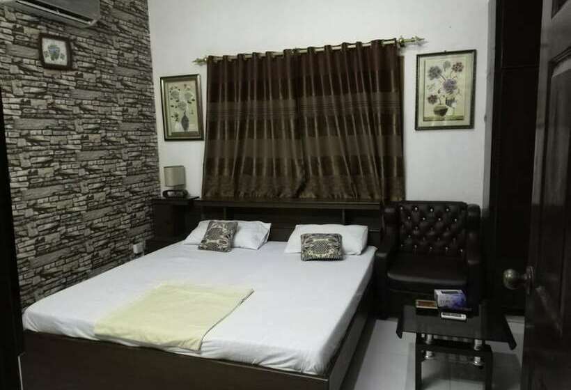 پانسیون Saibaan Guest House