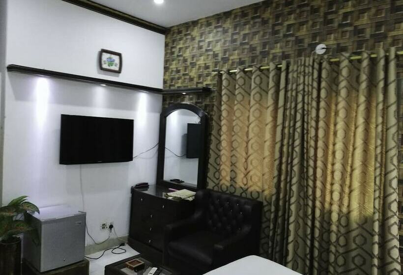 پانسیون Saibaan Guest House