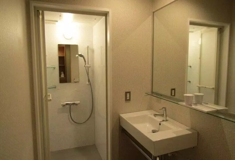 Japanese Style Hotel Isomura