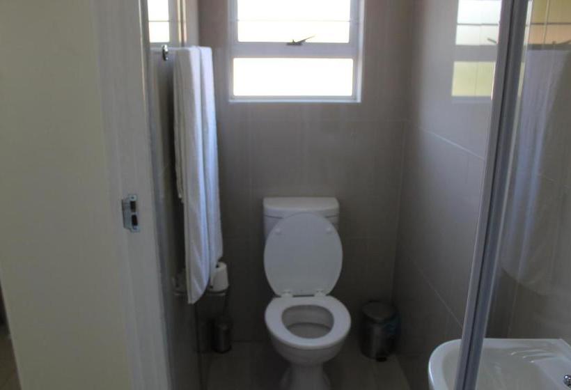 בית מלון כפרי Royal Ushaka Durban North