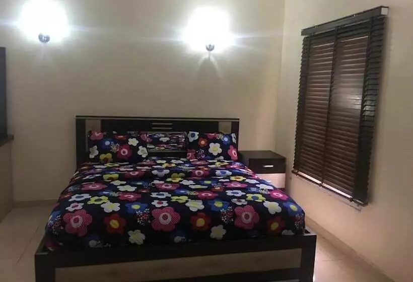 پانسیون Bc Place