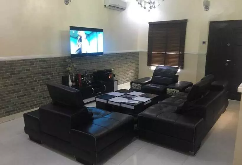 پانسیون Bc Place