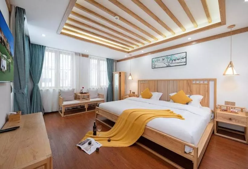 ペンション Lijiang Nanfu Yinglu Guesthouse