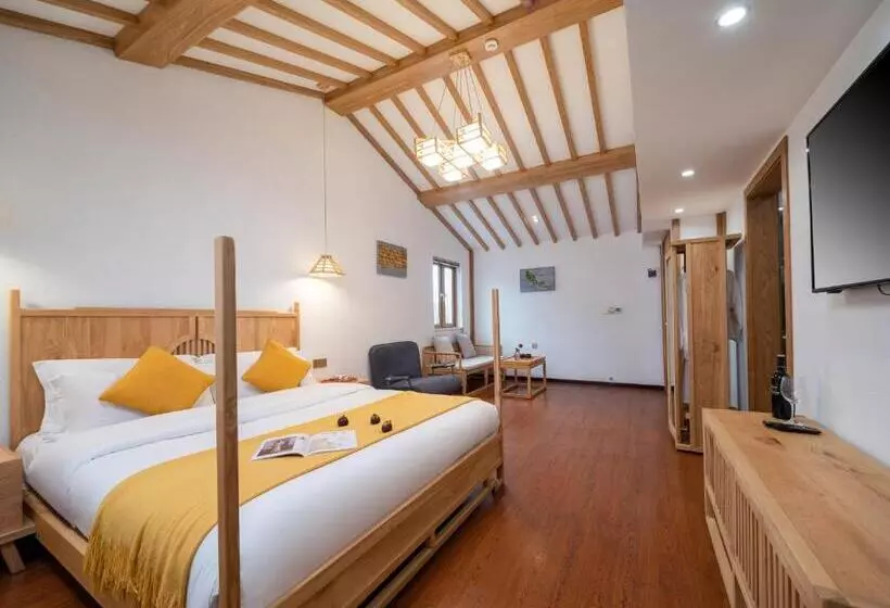 ペンション Lijiang Nanfu Yinglu Guesthouse