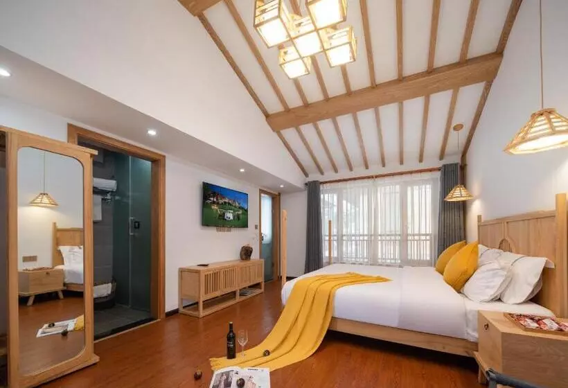 ペンション Lijiang Nanfu Yinglu Guesthouse