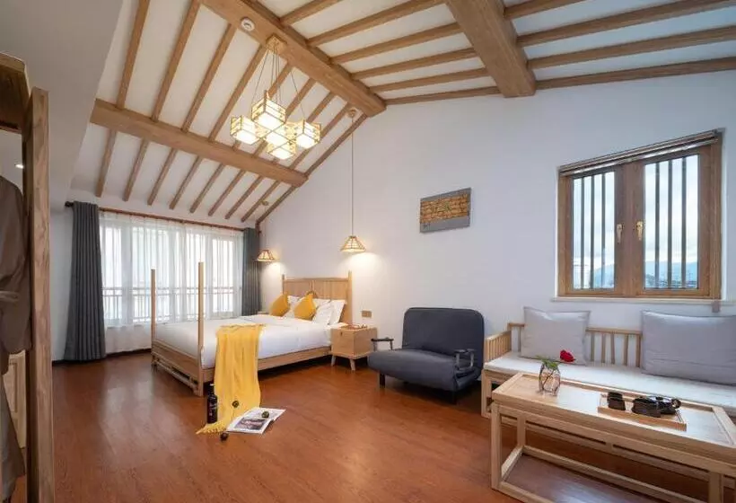 ペンション Lijiang Nanfu Yinglu Guesthouse