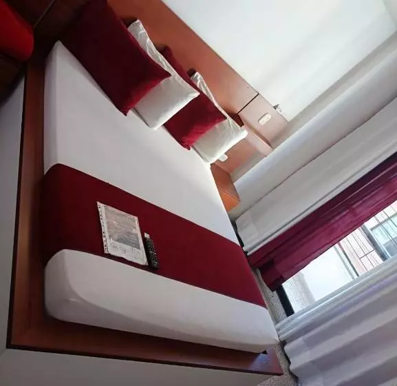 Hotelli Bicentenario Rionegro