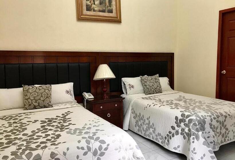 هتل Casona Misiones