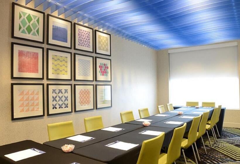 فندق Holiday Inn Express & Suites Franklin   Berry Farms, An Ihg