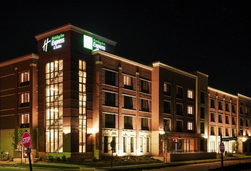 فندق Holiday Inn Express & Suites Franklin   Berry Farms, An Ihg