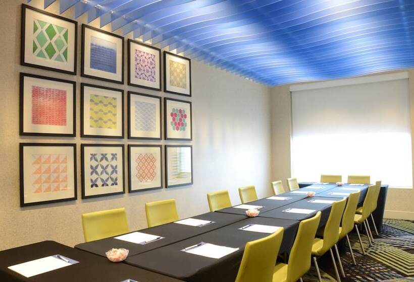 فندق Holiday Inn Express & Suites Franklin   Berry Farms, An Ihg