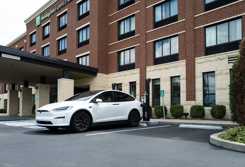 فندق Holiday Inn Express & Suites Franklin   Berry Farms, An Ihg