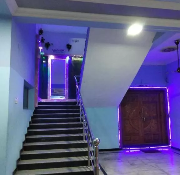 ホテル Radha Party Hall