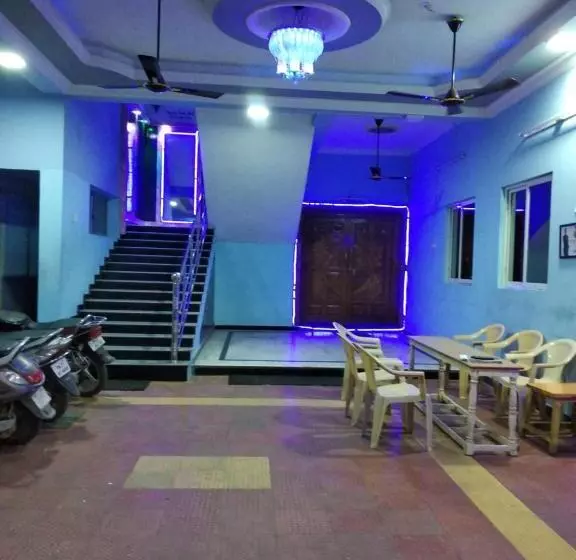 ホテル Radha Party Hall