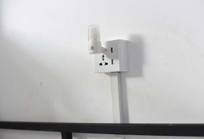 Steps Backpackers Hostel