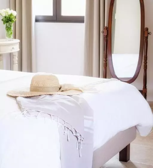 L Ostal Bed & Breakfast Chambres Et Suites De 25 à 40m2 Spa