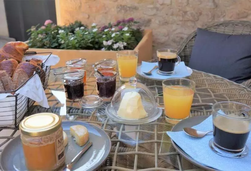 L Ostal Bed & Breakfast Chambres Et Suites De 25 à 40m2 Spa