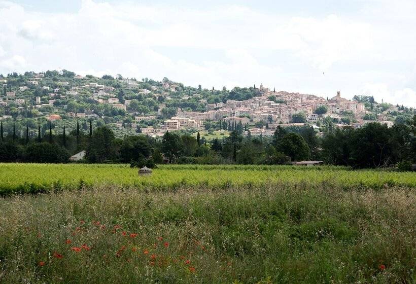 تختخواب و صبحانه Le Mas Des Romarins