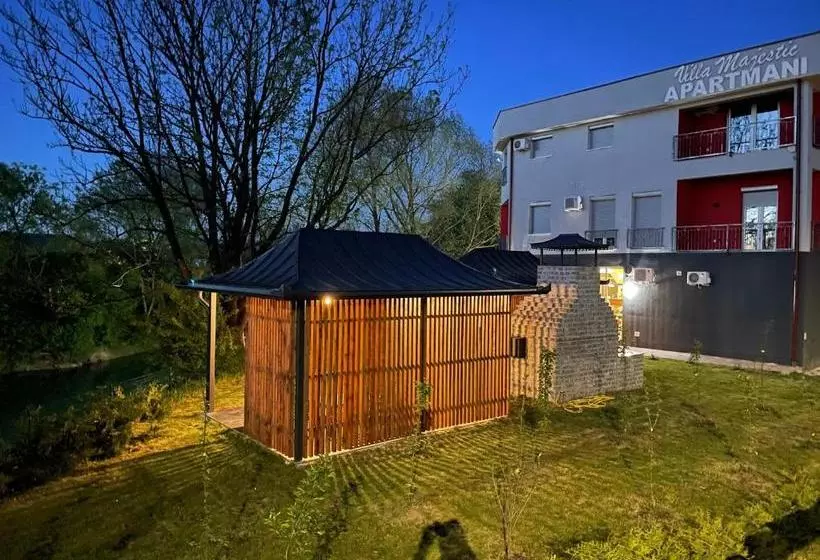 پانسیون Apartments And Rooms Villa Majestic