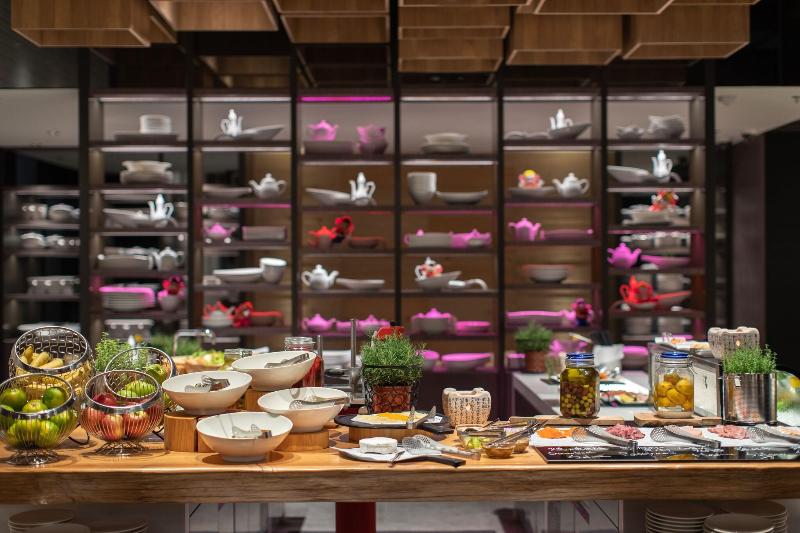 هتل Renaissance Taipei Shihlin