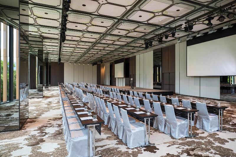 هتل Renaissance Taipei Shihlin