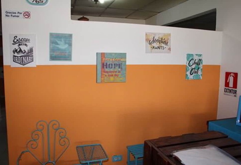 Los Panas Hostel
