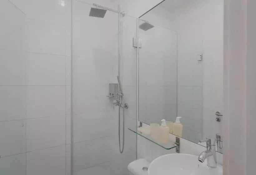 Pensão Ndussole Guest House