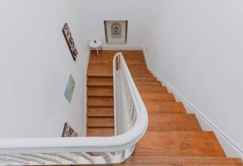 Pensão Ndussole Guest House