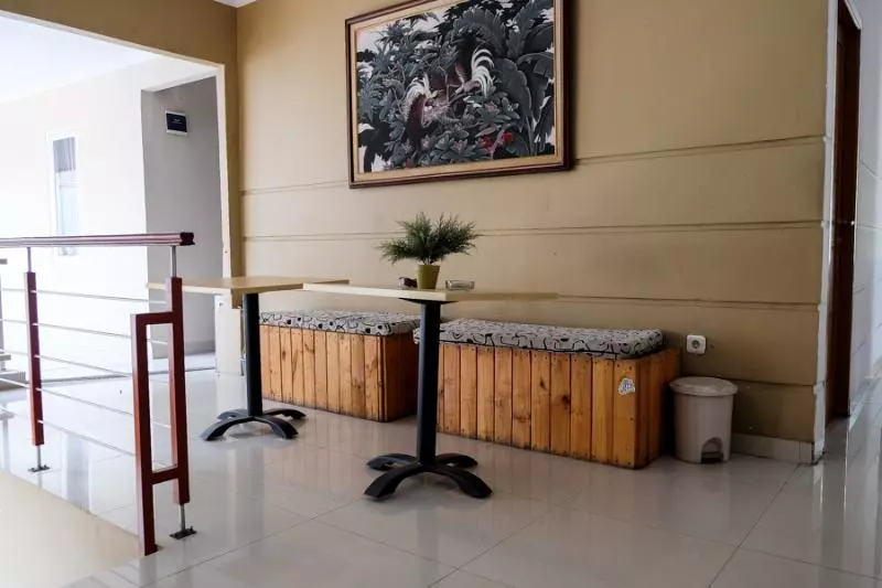 Pensió Lagoon Residence Near Kebun Raya