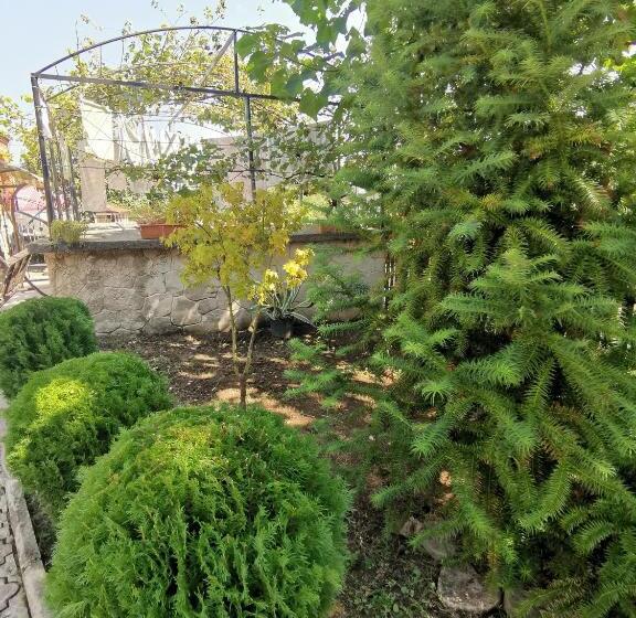 پانسیون Villa Platinum