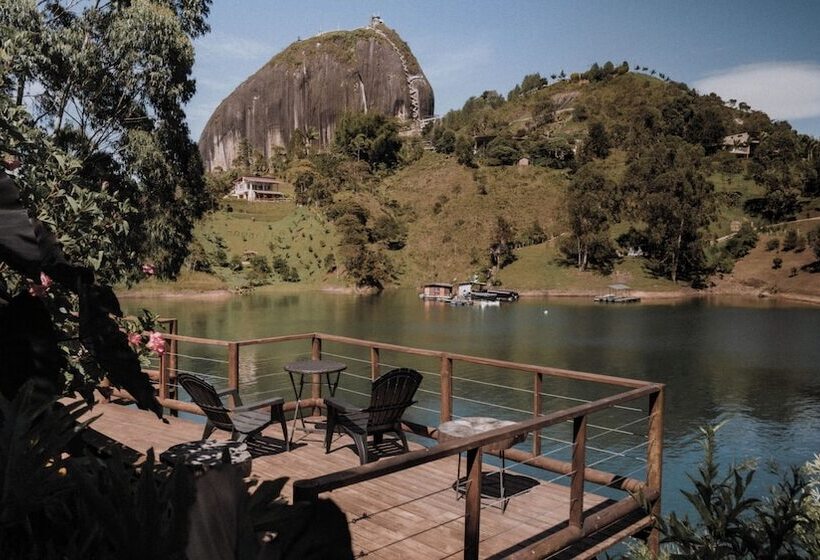 בית מלון כפרי Ecolodge Bahia Del Peñón