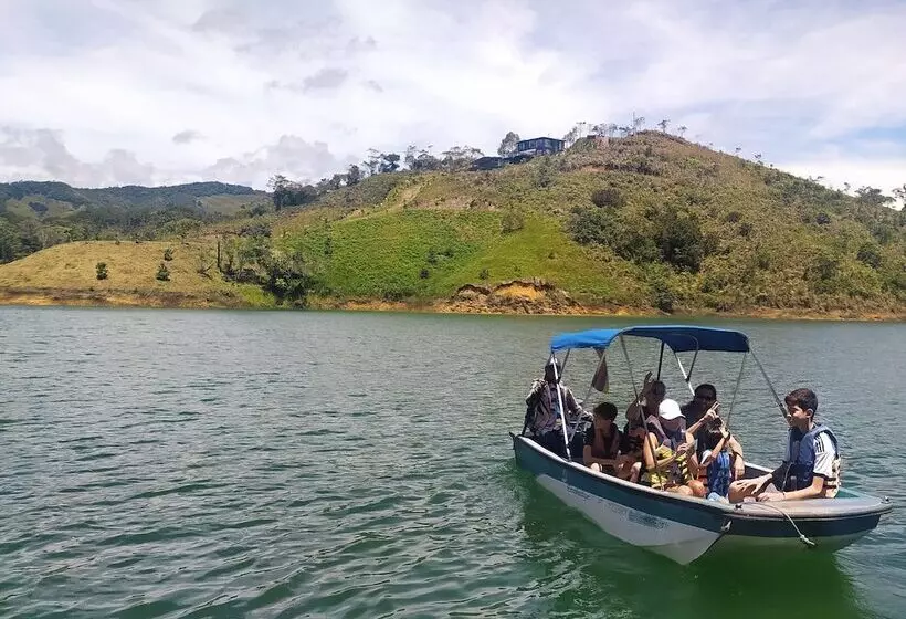 هتل Ecolodge Bahia Del Peñón