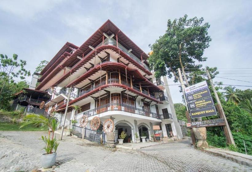 Hotel Grand Highway Resort