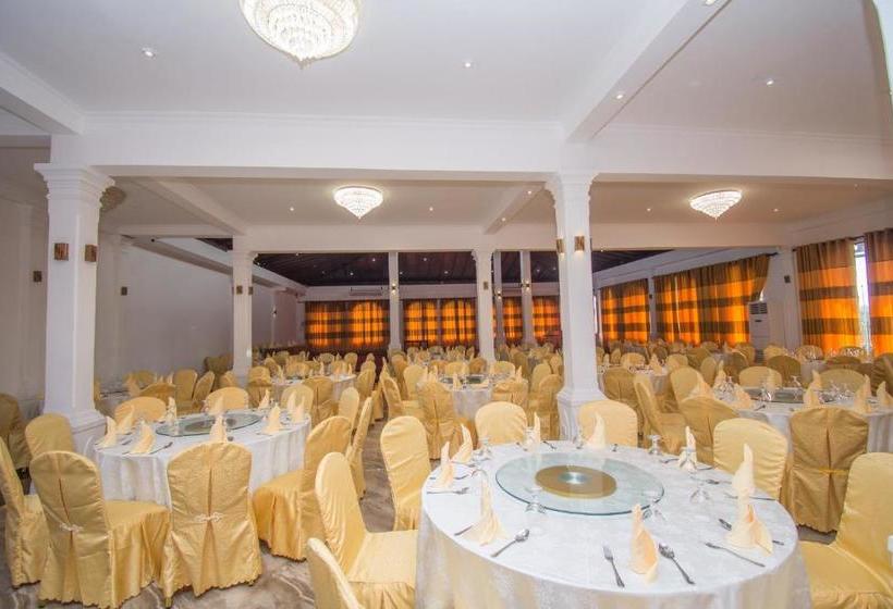 Hotel Grand Highway Resort