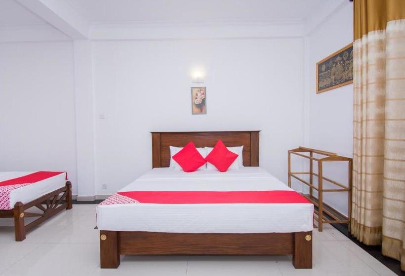 Hotel Grand Highway Resort