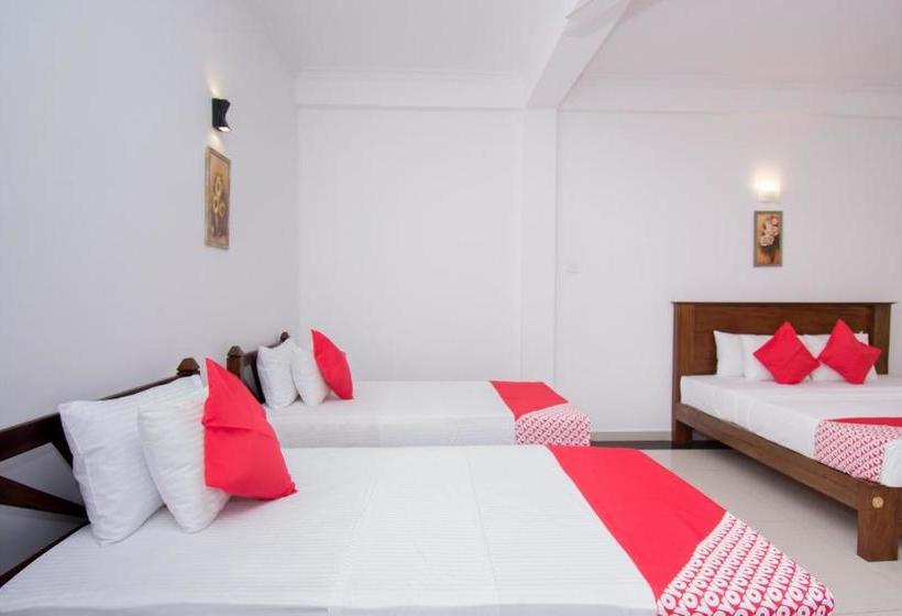 Hotel Grand Highway Resort