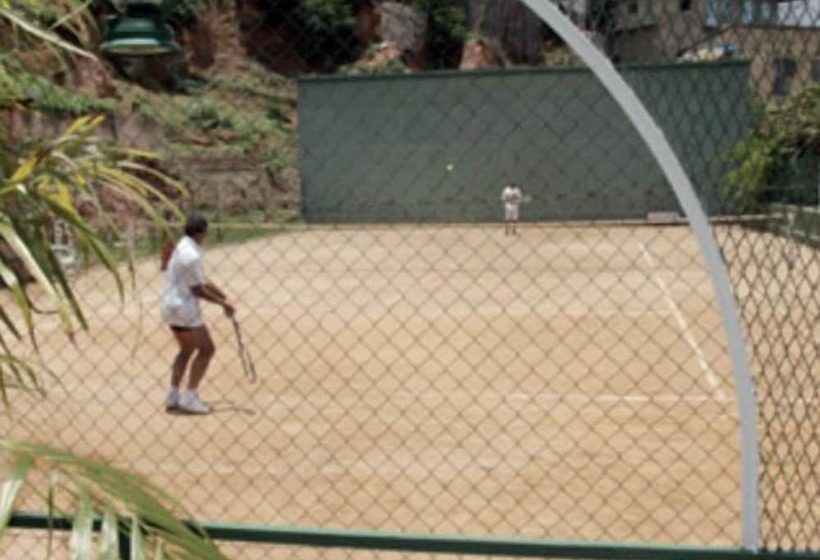 هتل Hôtel Tombontsoa