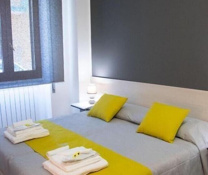 פנסיון Porta Piccola Residence Affittacamere