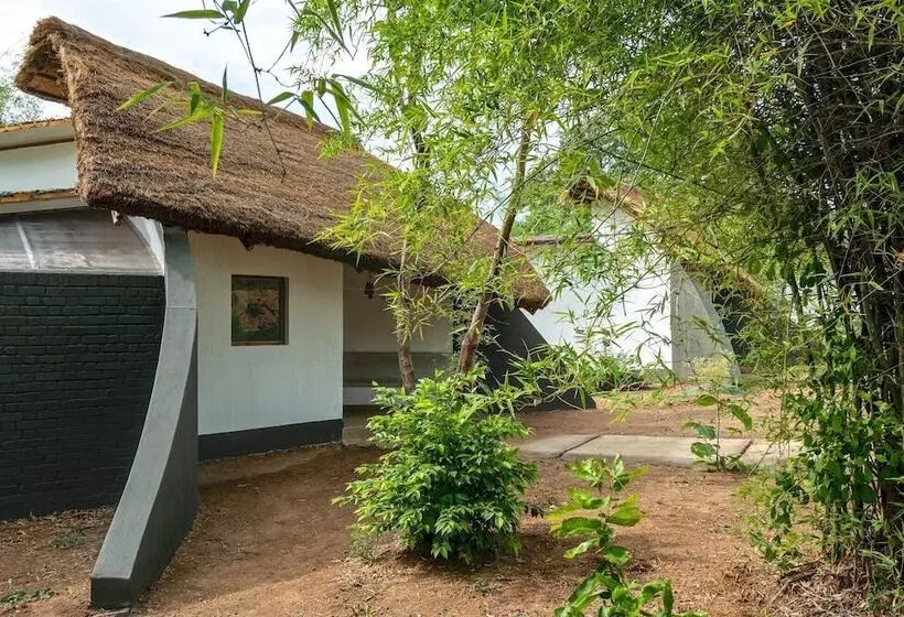 ホテル Red Earth Tadoba