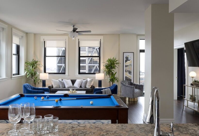 فندق Saint Louis, Autograph Collection