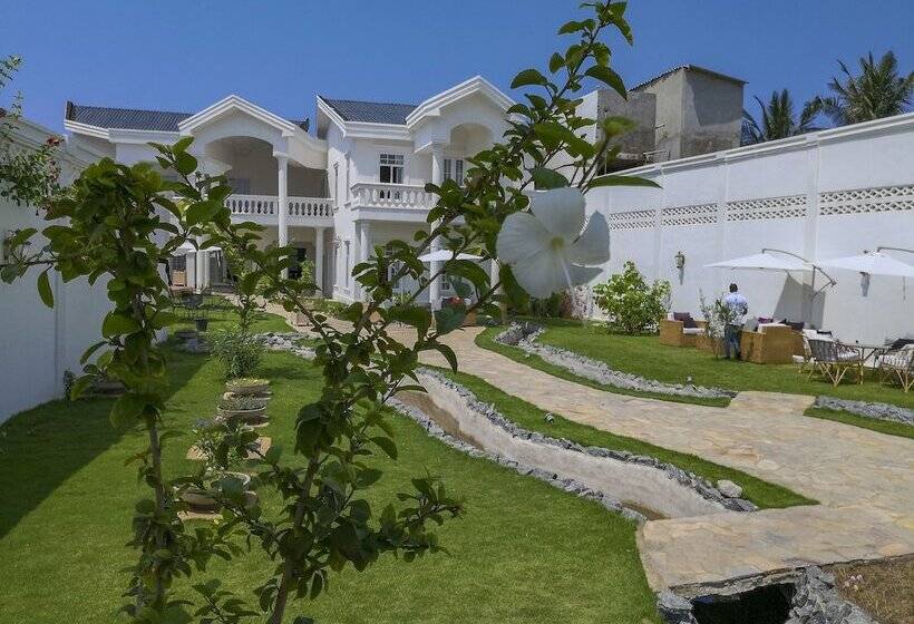 پانسیون Petit Brussel